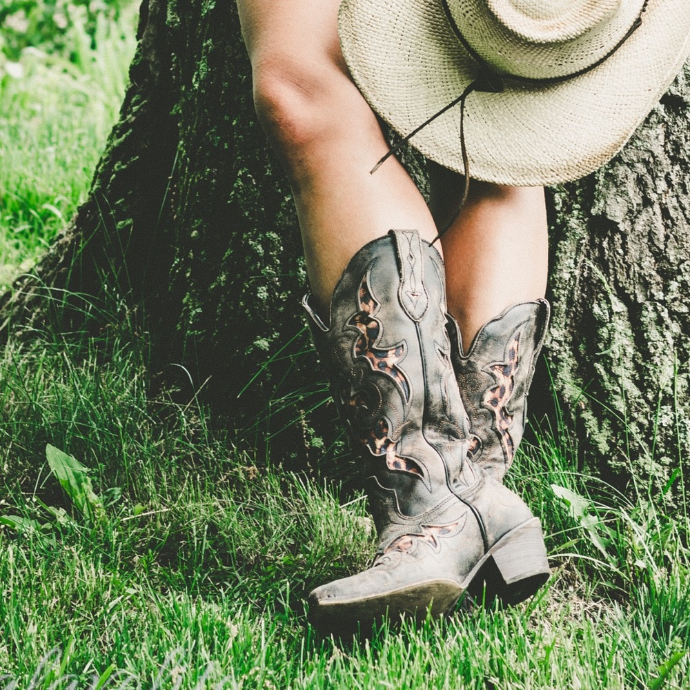 Cheetah cowgirl boots